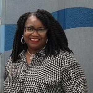 Meet your Posher, Eva